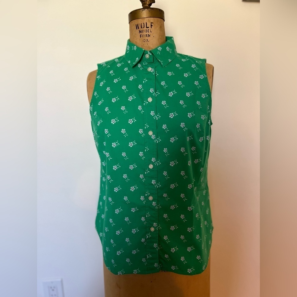 J. Crew green floral sleeveless blouse size small